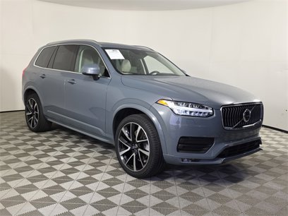 Used 2022 Volvo XC90 T6 Momentum w/ Advanced Package