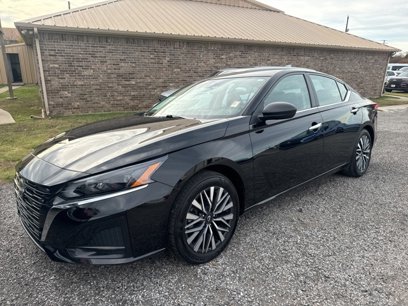 Used 2024 Nissan Altima 2.5 SV