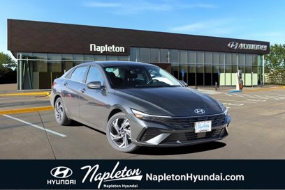 New 2025 Hyundai Elantra SEL
