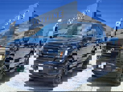 New 2025 Ford F150 Lariat w/ FX4 Off-Road Package