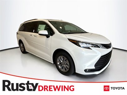 New 2025 Toyota Sienna XLE