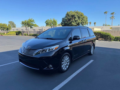 Used 2017 Toyota Sienna