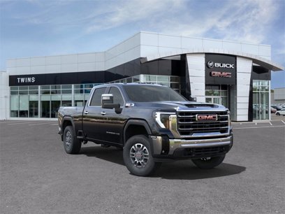 New 2025 GMC Sierra 3500 SLT w/ SLT Convenience Package