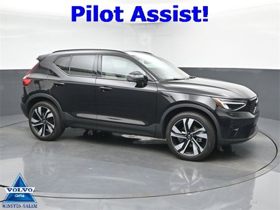 Used 2023 Volvo XC40 B5 Plus
