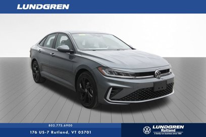 New 2025 Volkswagen Jetta SE