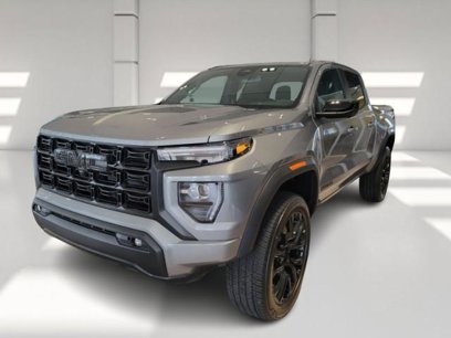 New 2024 GMC Canyon Elevation w/ Convenience Package