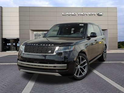 New 2025 Land Rover Range Rover Long Wheelbase SE