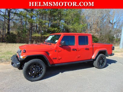 New 2025 Jeep Gladiator Sport