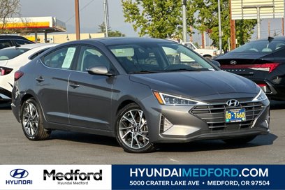 Used 2020 Hyundai Elantra Limited w/ Ultimate Package 03