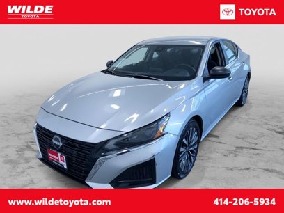 Used 2024 Nissan Altima 2.5 SV
