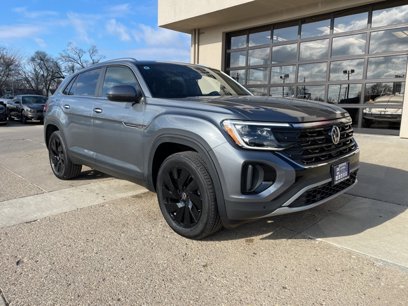 New 2025 Volkswagen Atlas Cross Sport SE