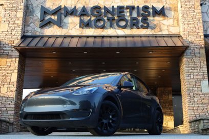 Used 2024 Tesla Model Y 2WD