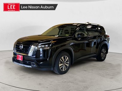 New 2025 Nissan Pathfinder SL
