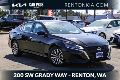 Used 2023 Nissan Altima 2.5 SV