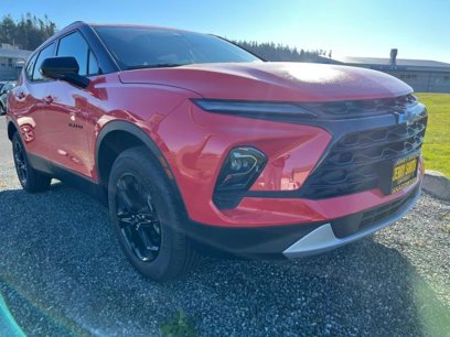 New 2025 Chevrolet Blazer LT w/ Midnight/Sport Edition