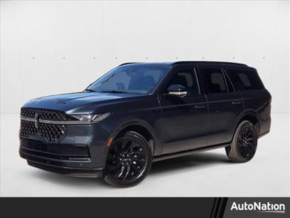 New 2025 Lincoln Navigator Reserve w/ Jet Appearance Package