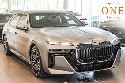 New 2025 BMW 760i xDrive
