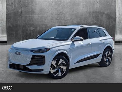 New 2025 Audi Q6 e-tron Premium Plus