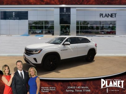 Used 2023 Volkswagen Atlas Cross Sport SE w/ Panoramic Sunroof Package