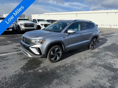 Used 2024 Volkswagen Taos SE