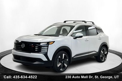 New 2025 Nissan Kicks SR
