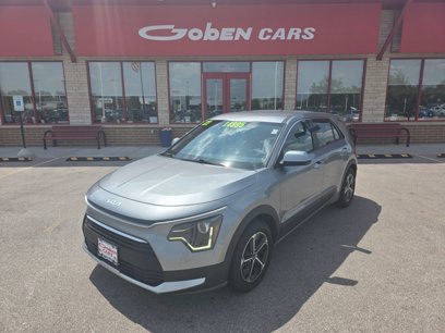 Used 2023 Kia Niro LX