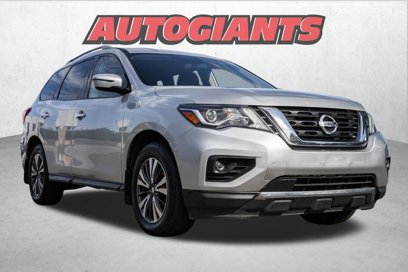 Used 2017 Nissan Pathfinder S