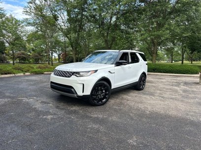 New 2025 Land Rover Discovery S