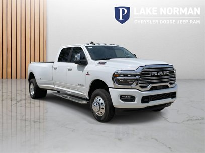 New 2025 RAM 3500 Laramie w/ Max Tow Package