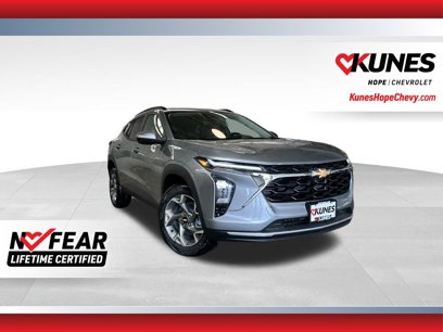 New 2025 Chevrolet Trax LT w/ Driver Confidence Package