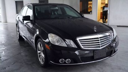 Used 2010 Mercedes-Benz E 350 4MATIC Sedan