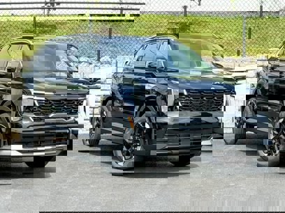 New 2025 Kia Sorento S