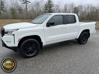 Certified 2023 Nissan Frontier SV w/ Midnight Edition Package