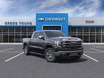 New 2025 GMC Sierra 1500 SLT w/ SLT Premium Package