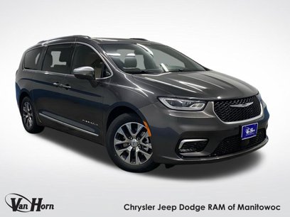 Used 2022 Chrysler Pacifica Pinnacle