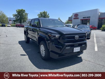 New 2025 Toyota Tacoma SR5