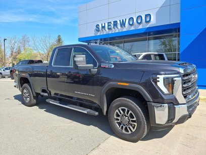 New 2025 GMC Sierra 3500 SLE w/ SLE Value Package