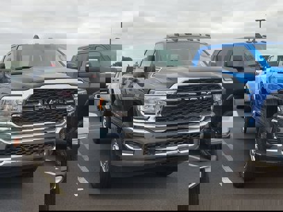 New 2024 RAM 2500 Tradesman w/ Chrome Appearance Group