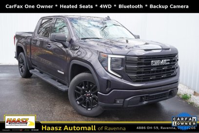 Used 2022 GMC Sierra 1500 Elevation w/ LPO, Elevation Black Package