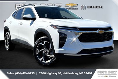 New 2025 Chevrolet Trax LT w/ Driver Confidence Package