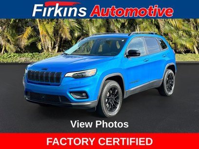 Used 2023 Jeep Cherokee Altitude Lux