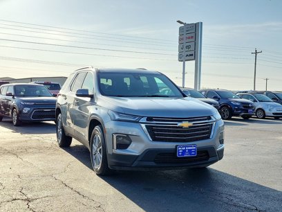 Used 2023 Chevrolet Traverse LT