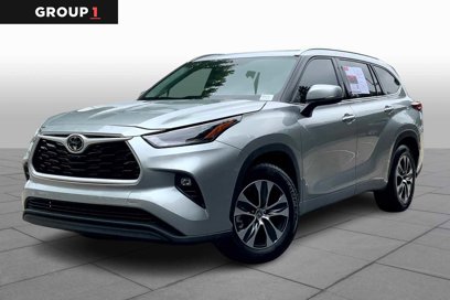 Used 2021 Toyota Highlander XLE