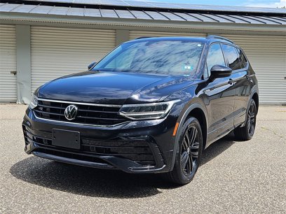 Used 2022 Volkswagen Tiguan SE R-Line