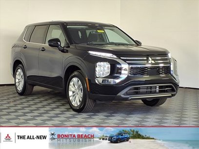 New 2025 Mitsubishi Outlander ES