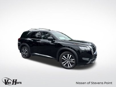 Used 2024 Nissan Pathfinder Platinum