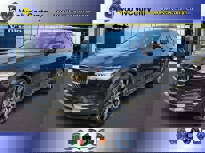 New 2025 Volvo V90 B6 Cross Country Ultra w/ Climate Package