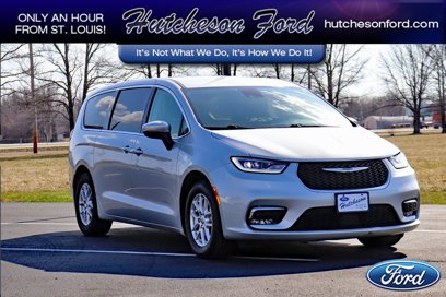 Used 2023 Chrysler Pacifica Touring-L