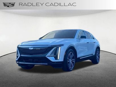 New 2025 Cadillac Lyriq Luxury
