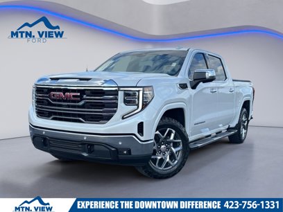 Used 2024 GMC Sierra 1500 SLT w/ SLT Premium Plus Package